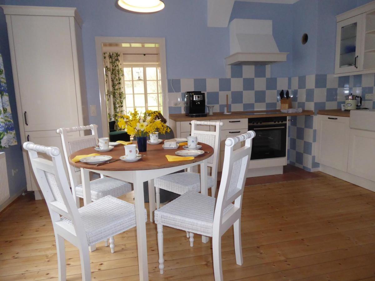 Forsthaus In Waldhessen Apartment Bauhaus Екстериор снимка